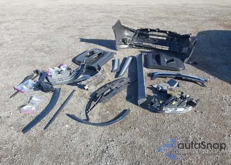 2018 Mitsubishi Outlander Es/Le/Se/Sel from USA, damaged, VIN JA4AZ3A37JJ006095